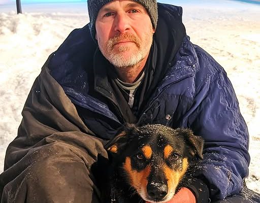 I Bought Shawarma and Coffee for a Homeless Man – He Gave Me a Note That Changed Everything